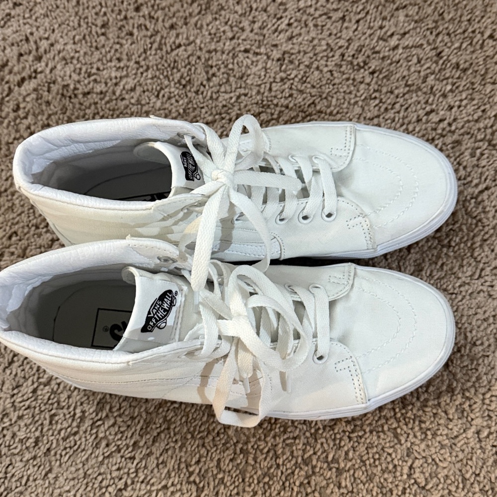 Vans - Picture 2 of 5